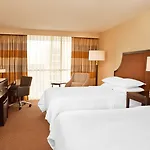Courtland Grand Hotel, Trademark Collection By Wyndham