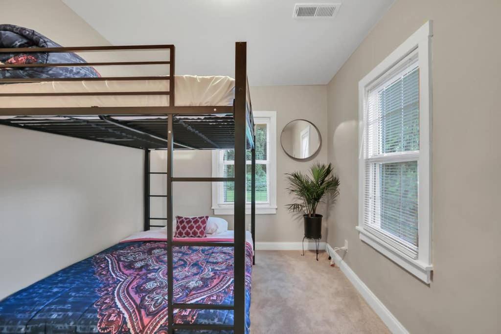 Remodeled Bathrooms Stylish Luxe Bungalow *