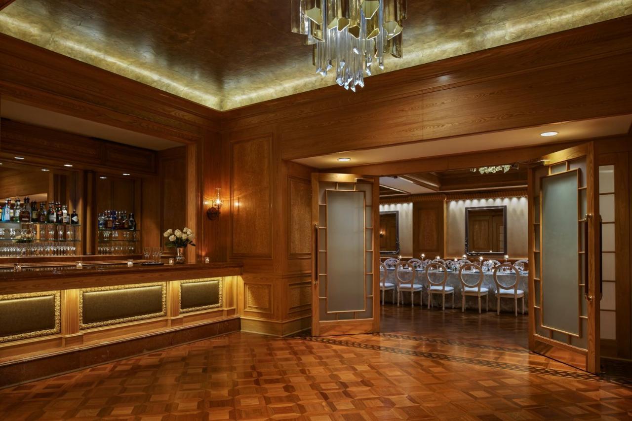 Four Seasons Hotel 4*