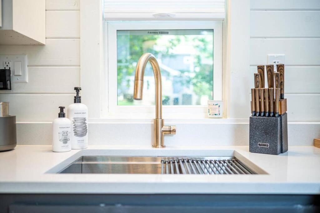 The Charles—a Tiny Luxury Experience Holiday home