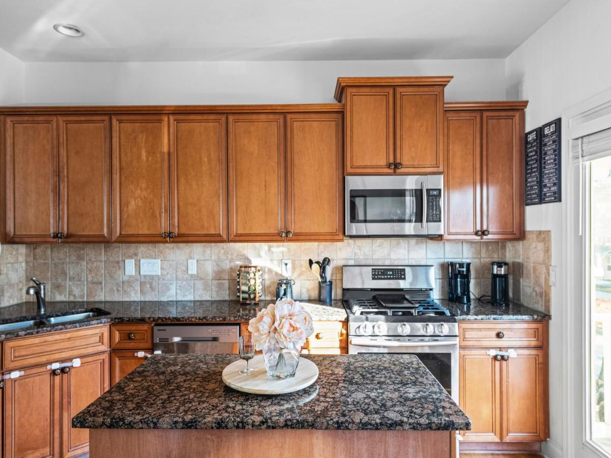 Luxury Business Class - Amazing Location With Views 4 Apartment *