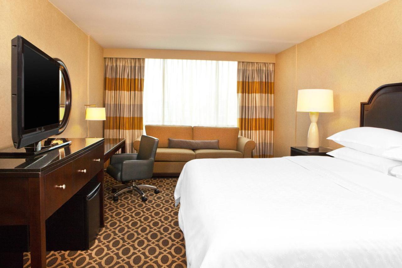 Courtland Grand Hotel, Trademark Collection By Wyndham Hotel 4*