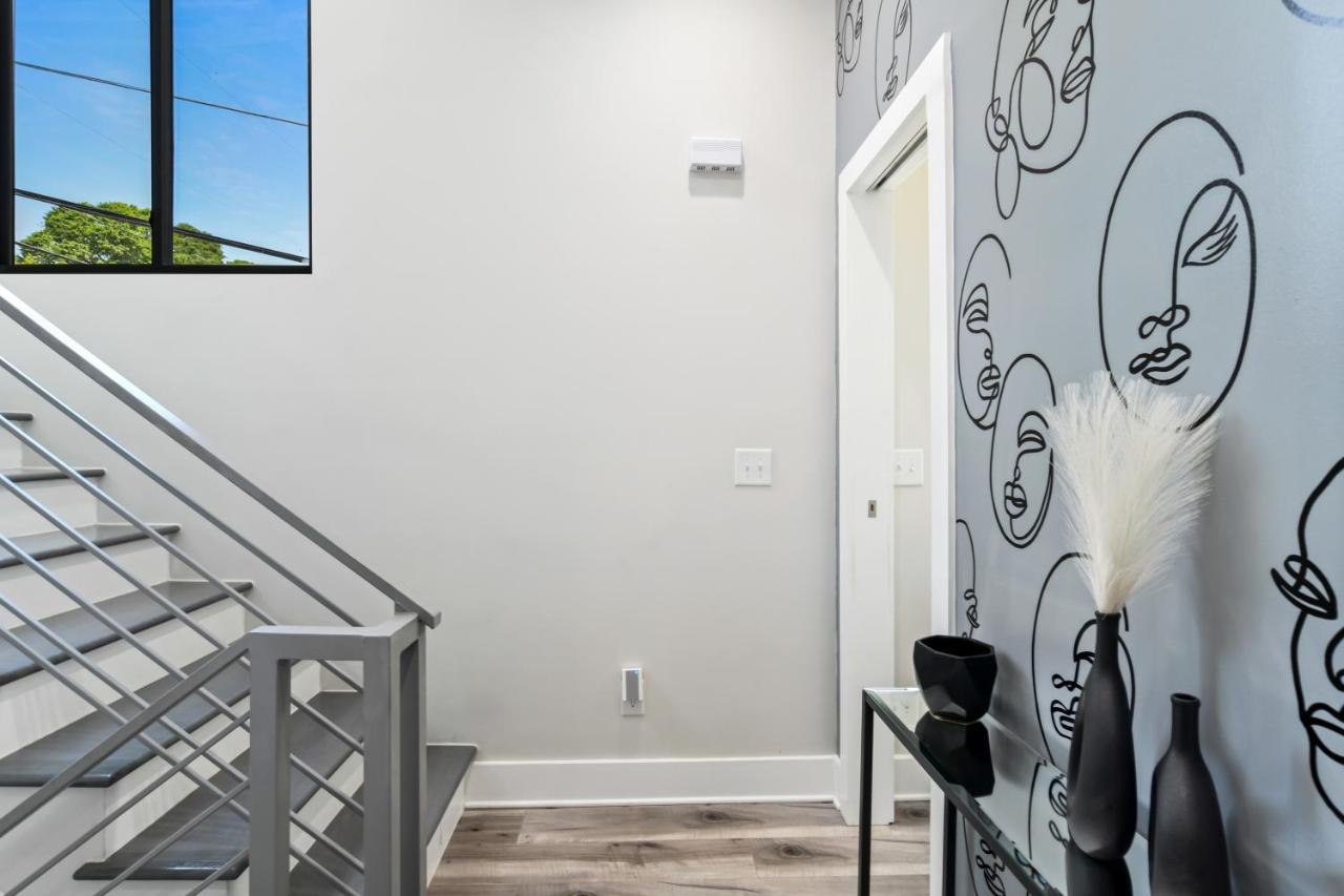 Holiday home The Red Door - Ultra Modern - Designedbydom Atlanta