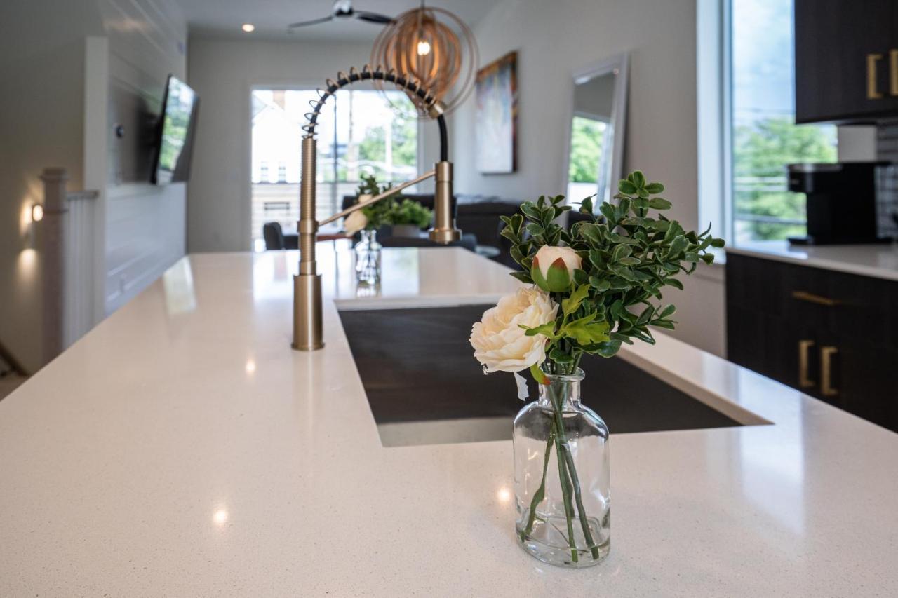 Downtown Atl Modern - Private Rooftop Terrace Holiday home Atlanta
