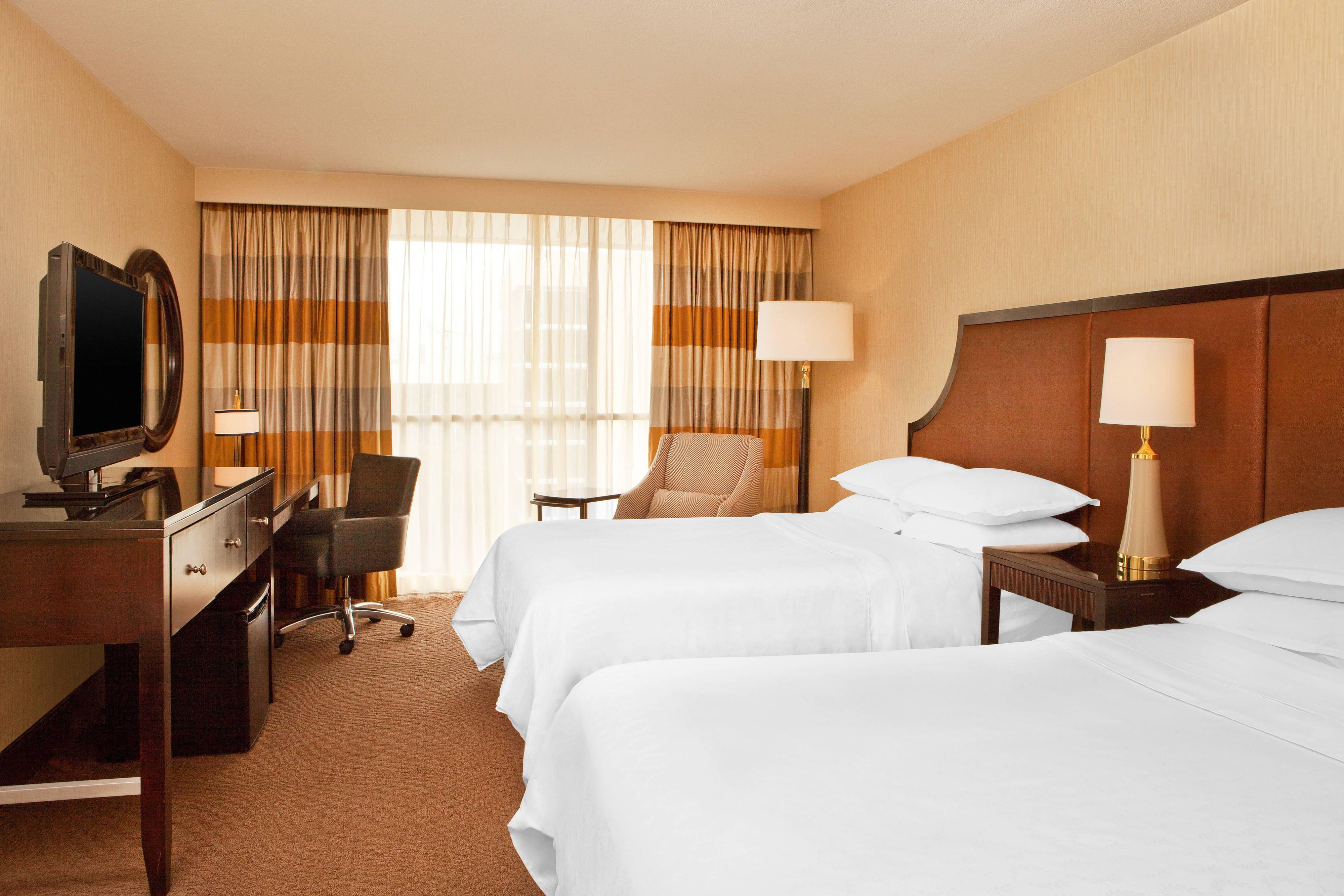 Courtland Grand Hotel, Trademark Collection By Wyndham 4*