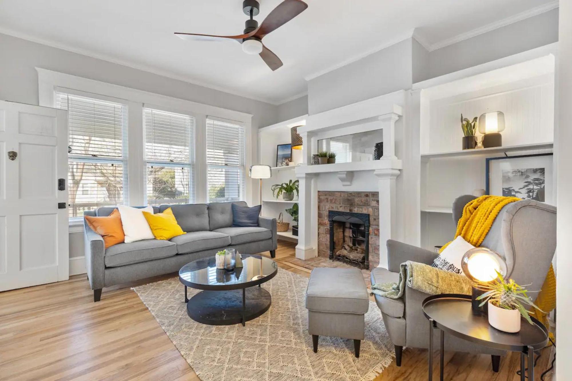 Crest Homes Apartment *