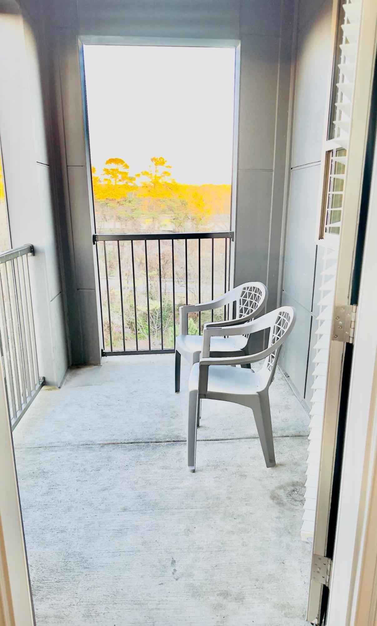 Buckhead Quarters- Spacious With Private Balcony Apartment Atlanta