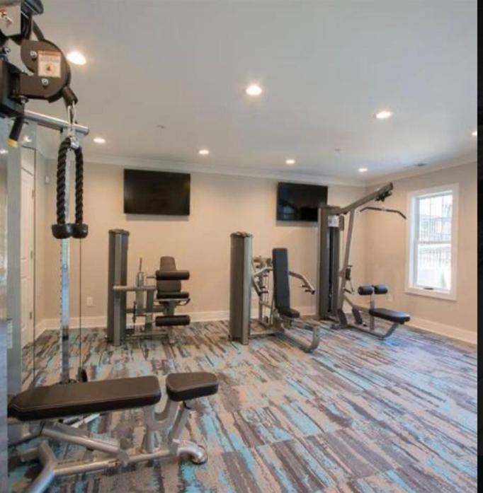 Modern Swank Luxury Aptmins The Battery3bd2br Atlanta