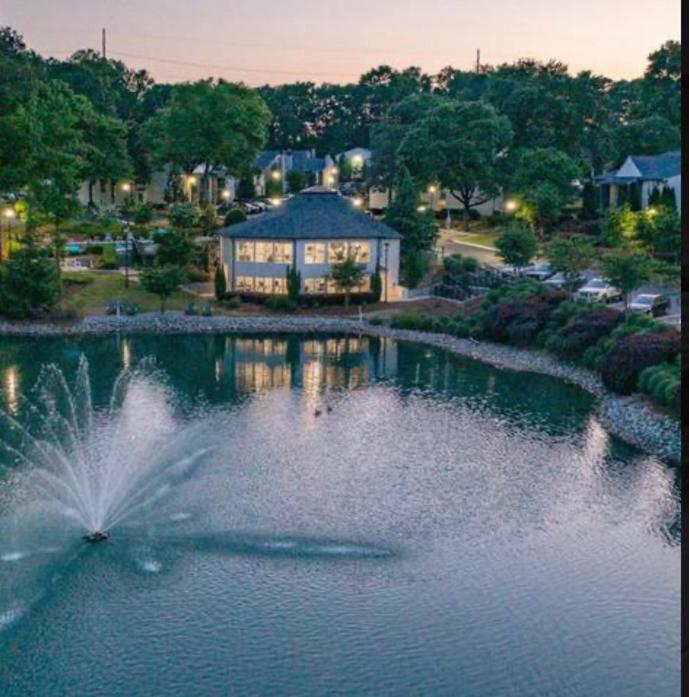Apartment Modern Swank Luxury Aptmins The Battery3bd2br *