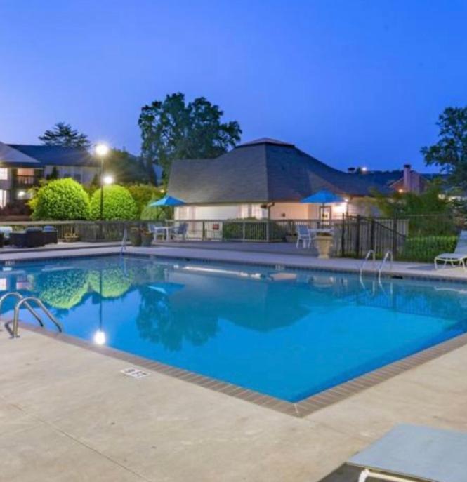 Apartment Modern Swank Luxury Aptmins The Battery3bd2br Atlanta