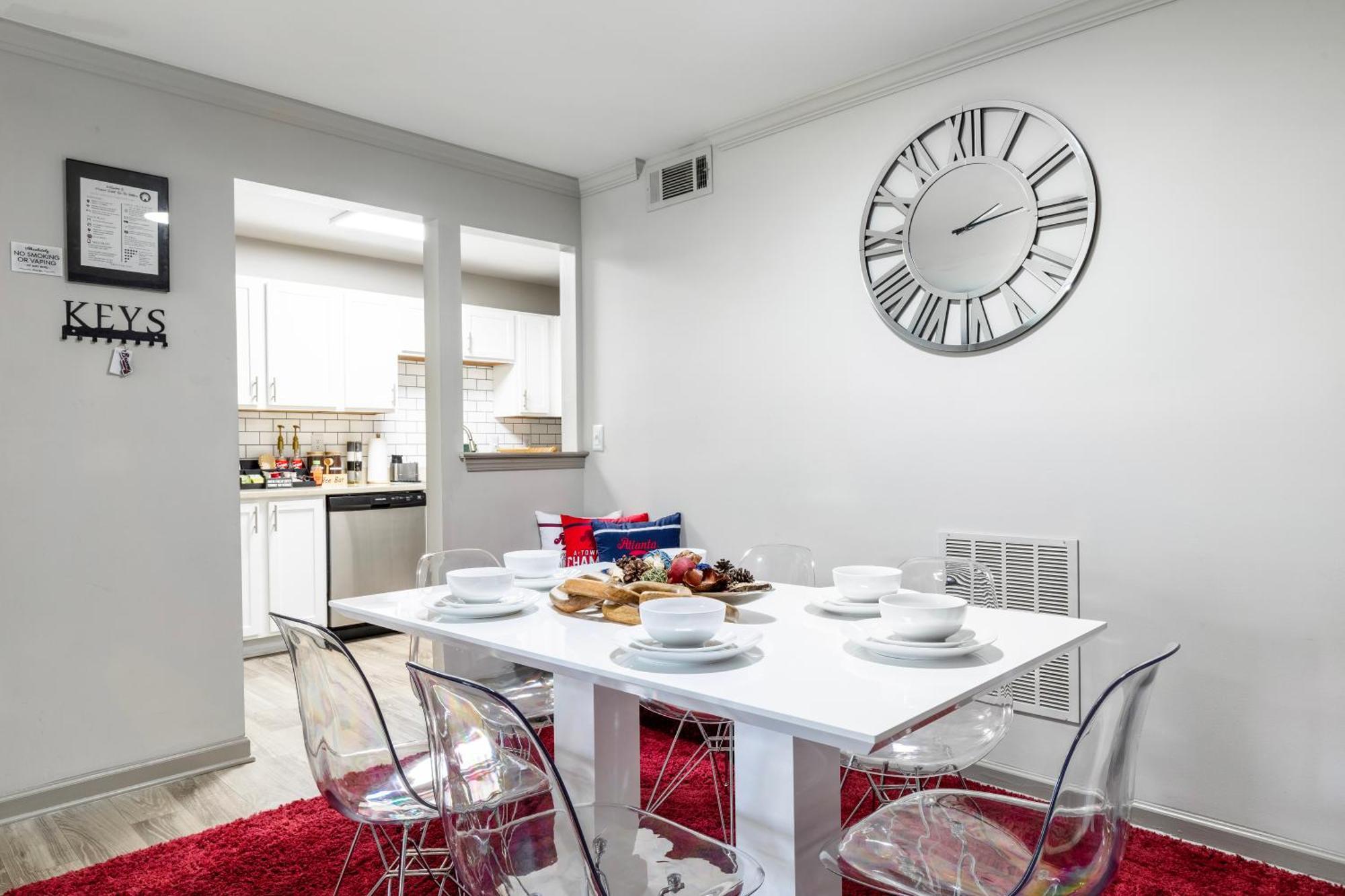 Apartment Modern Swank Luxury Aptmins The Battery3bd2br