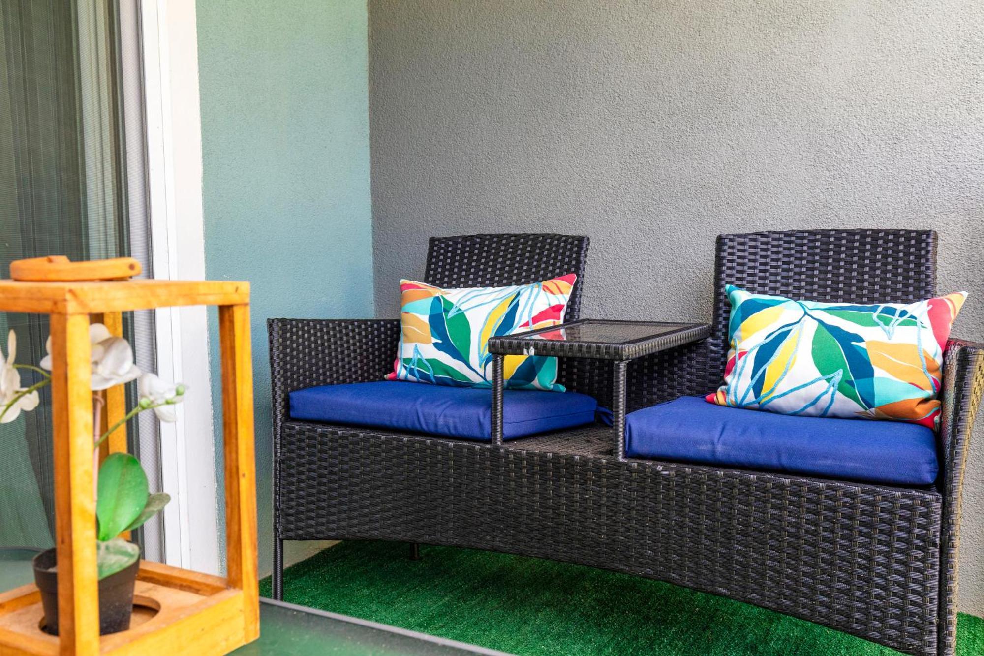 Modern Swank Luxury Aptmins The Battery3bd2br * Atlanta