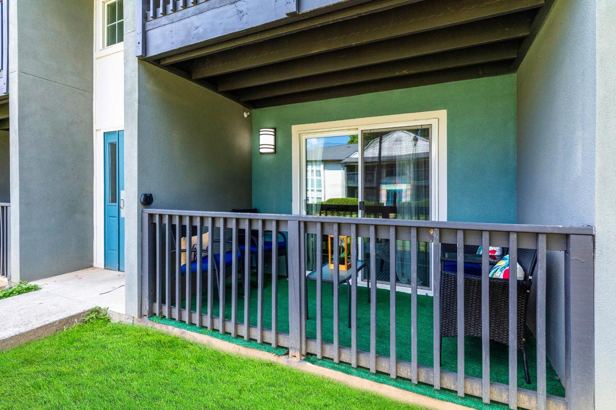 Modern Swank Luxury Aptmins The Battery3bd2br Apartment Atlanta