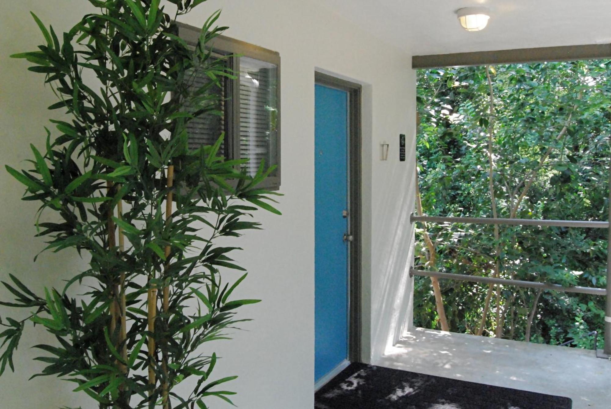 Bca Furnished Apartment