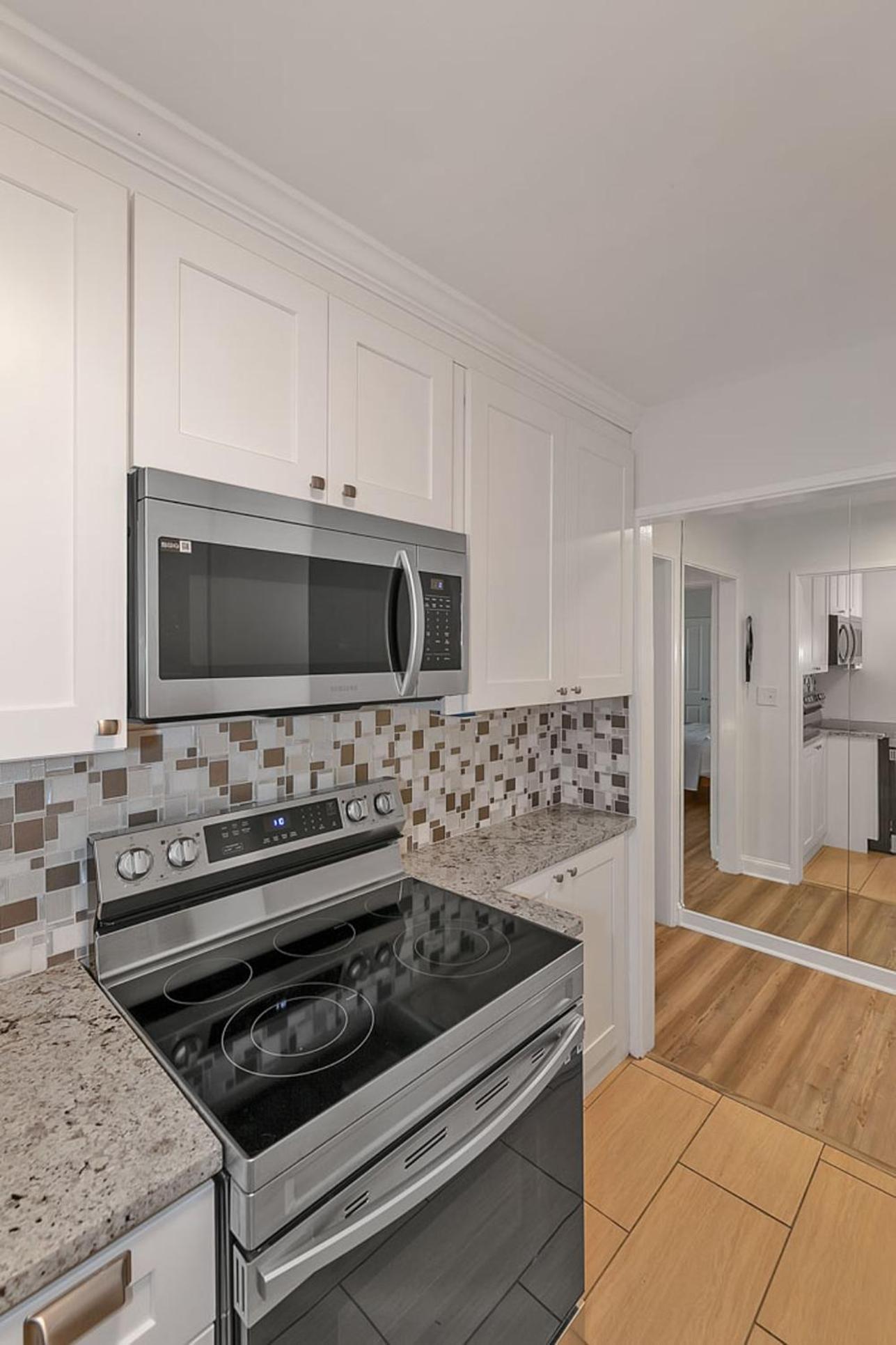 Modern Twist In A Historic Building, Sleeps 6 * Atlanta