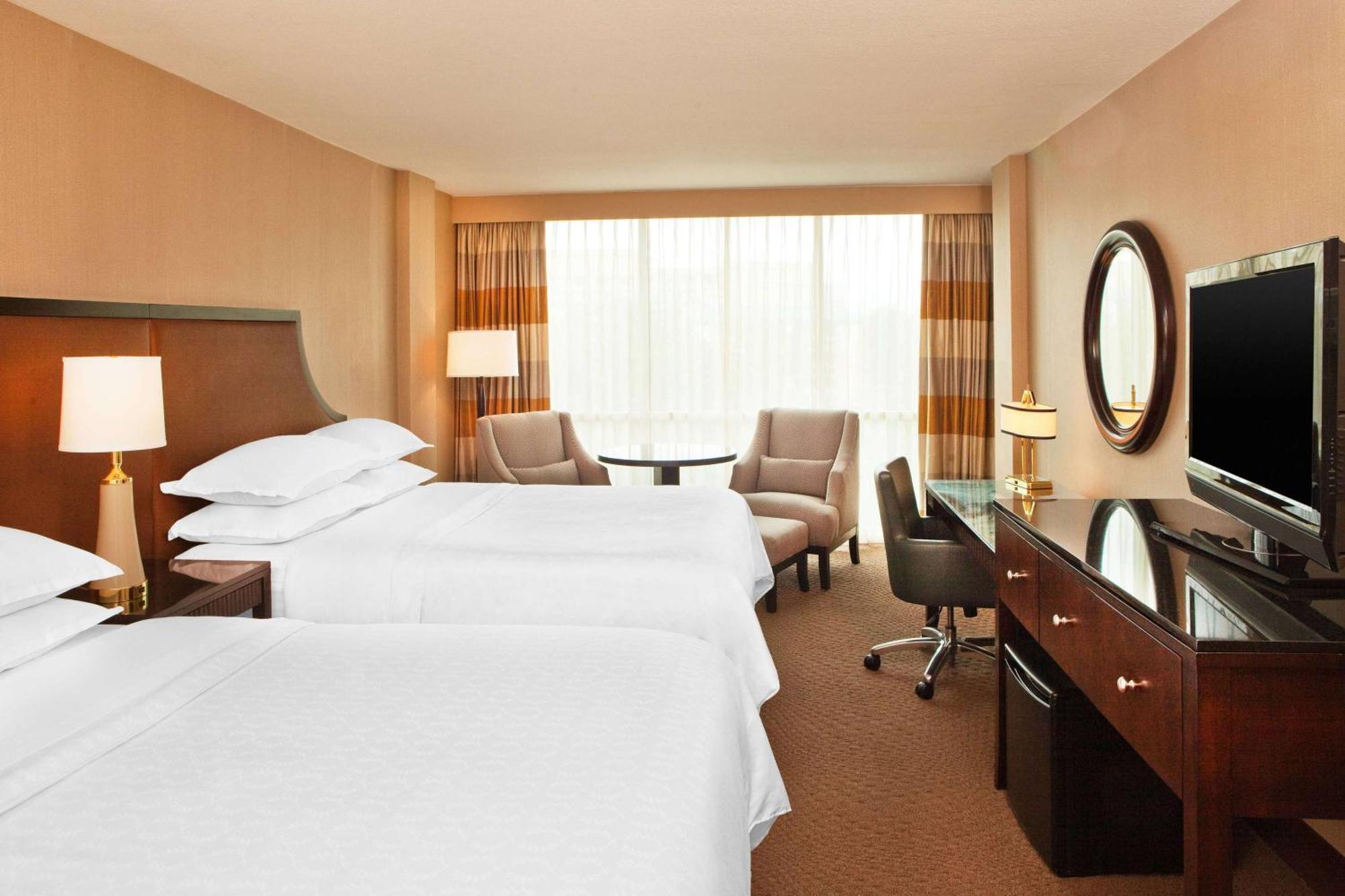 Courtland Grand Hotel, Trademark Collection By Wyndham