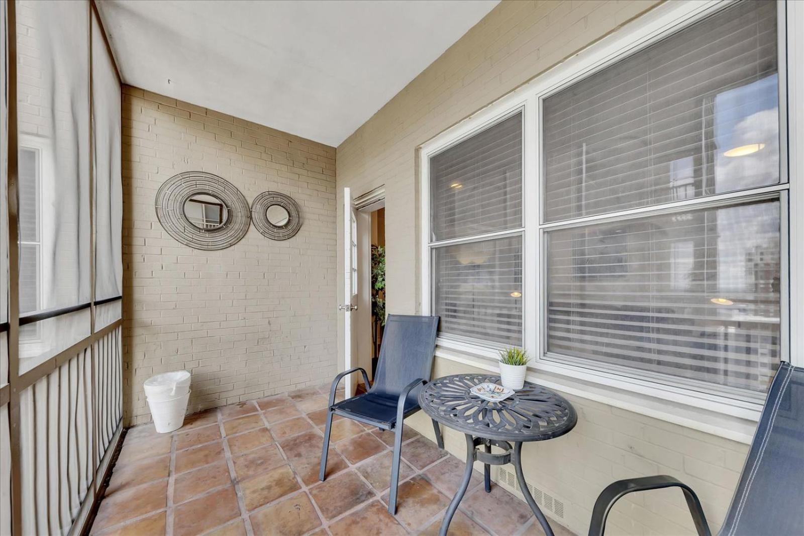 Modern Twist In A Historic Building, Sleeps 6