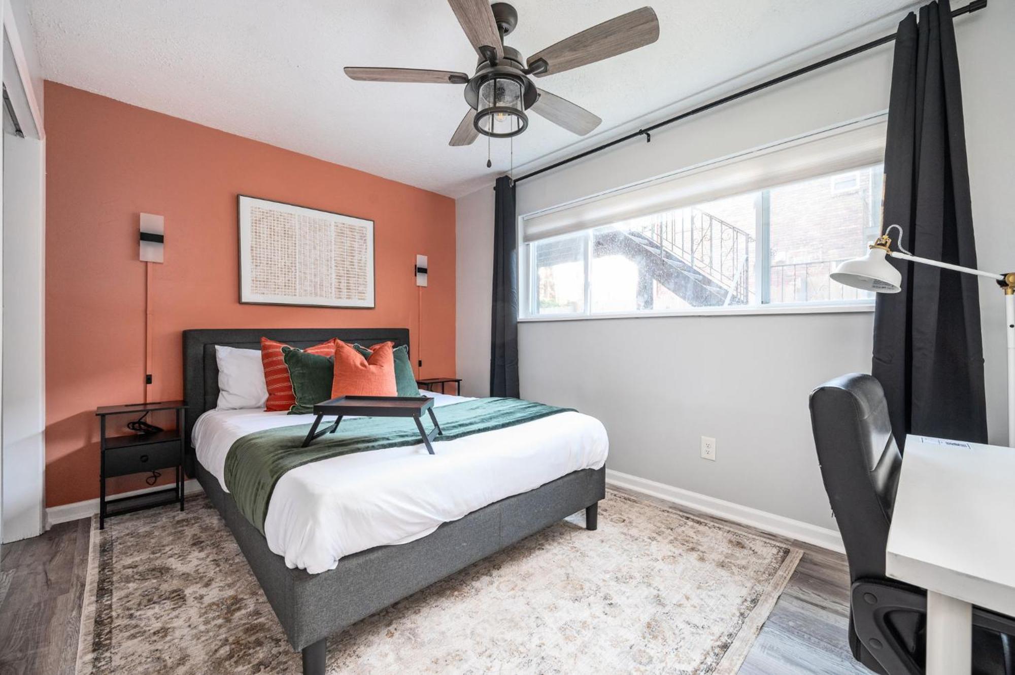 The Traveler's Retreat, 5 Mins To Airport And 15 Mins To Downtown Atlanta