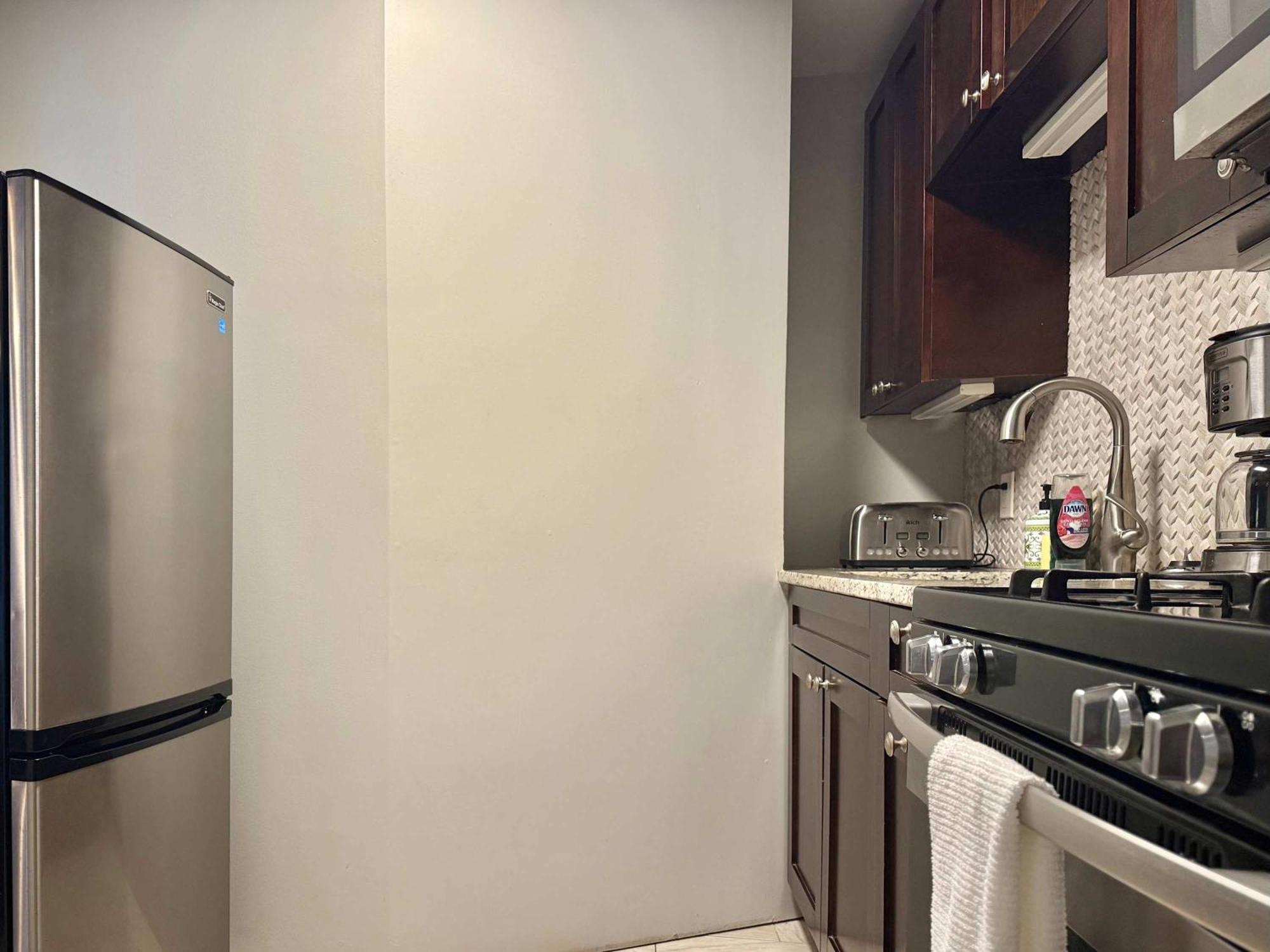 Downtown! 2bd View Onsite Parking King Lm809 * Atlanta