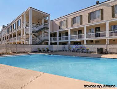 Baymont By Wyndham College Park Atlanta Airport South Hotel Atlanta