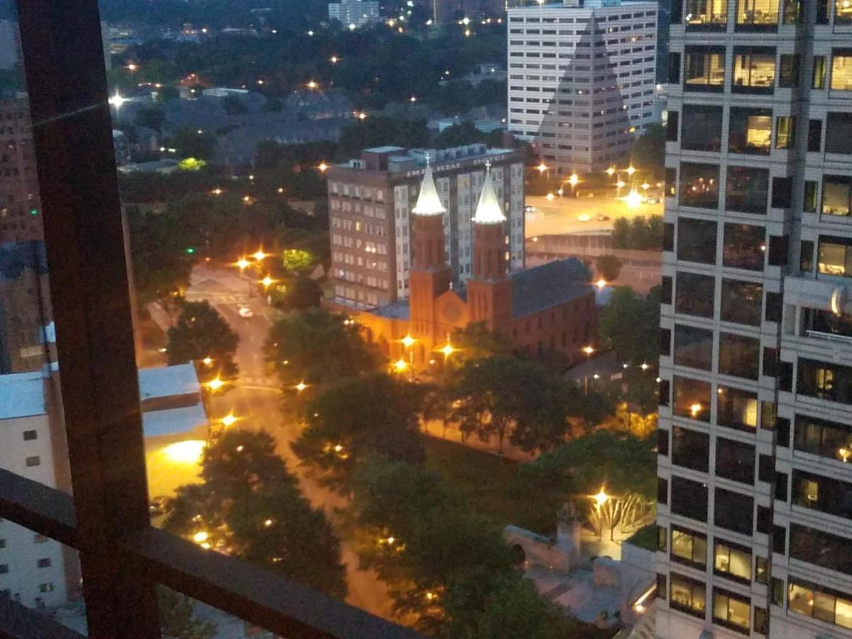 Peachtree Towers Apartment Atlanta