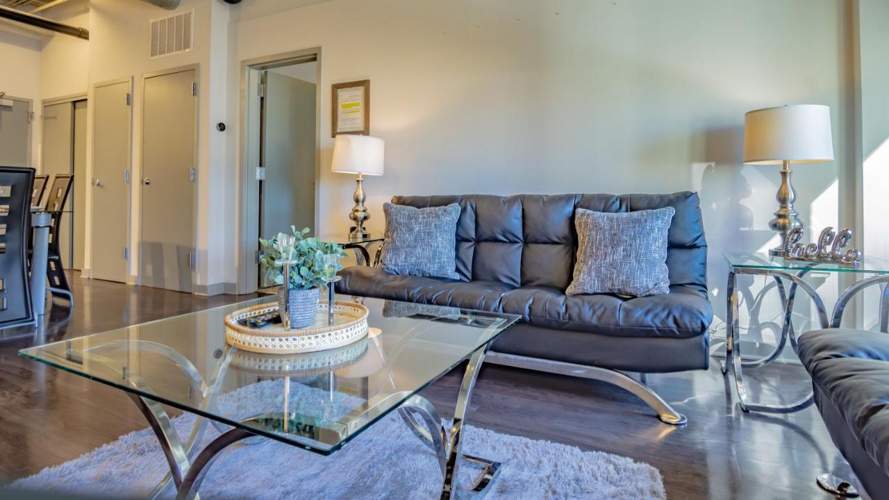 Amazing Fully Furnished *