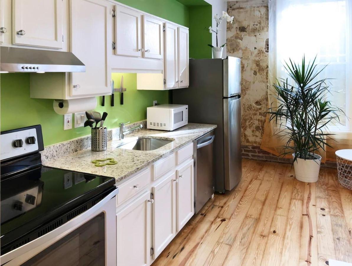 Downtown Romance - Location - Comfort - Style Holiday home
